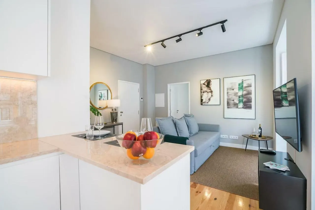 Modern Apartment In Chiado Lisbon