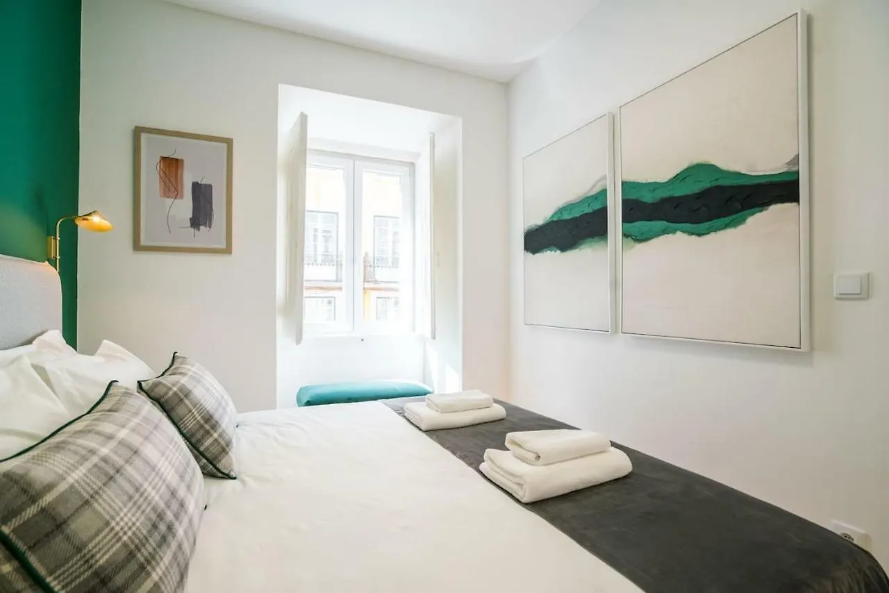 Modern Apartment In Chiado Lisboa 0*, リスボン
