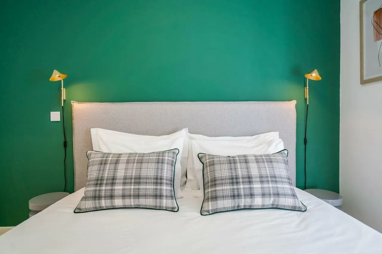Modern Apartment In Chiado Lisboa 0*, リスボン ポルトガル